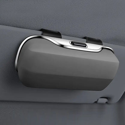 VisionSafe™ | Gardez vos lunettes protégées, rangées et toujours à portée de main.