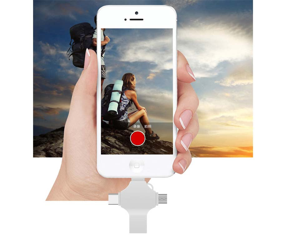FlashDrive™ | 4-en-1, fini l’appareil saturé !