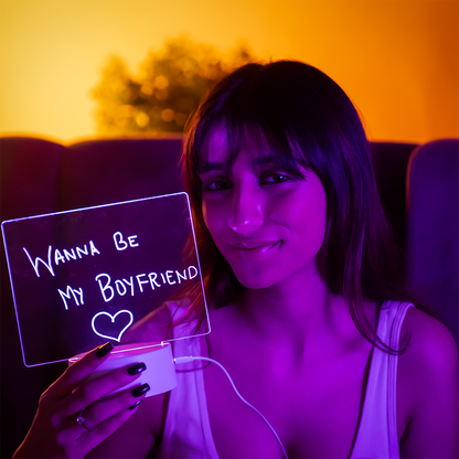 Led Note Board™ | Pour les notes quotidiennes et les petits messages